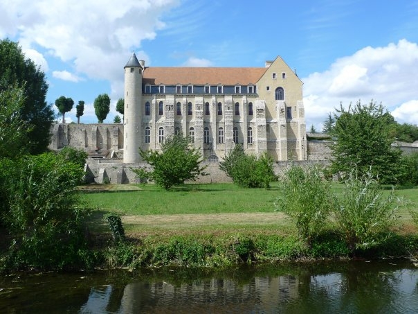 Chateau landon